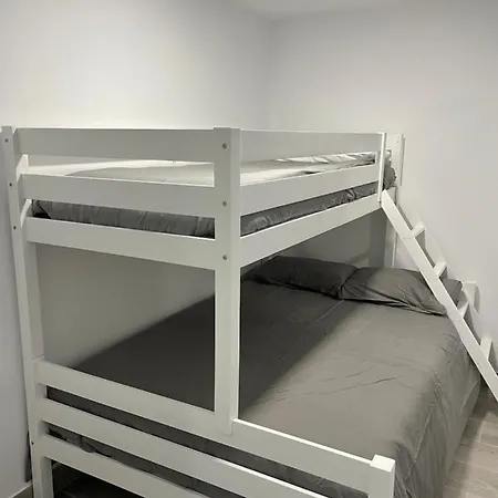 Angeles Apartment *